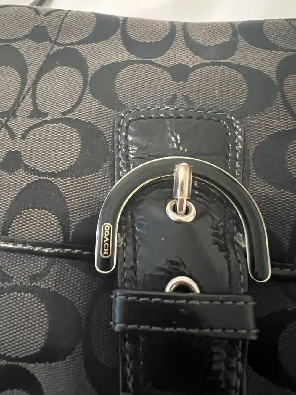 : Vintage Coach Soho Black Signature Canvas Crossbody Bag Y2K Buckle